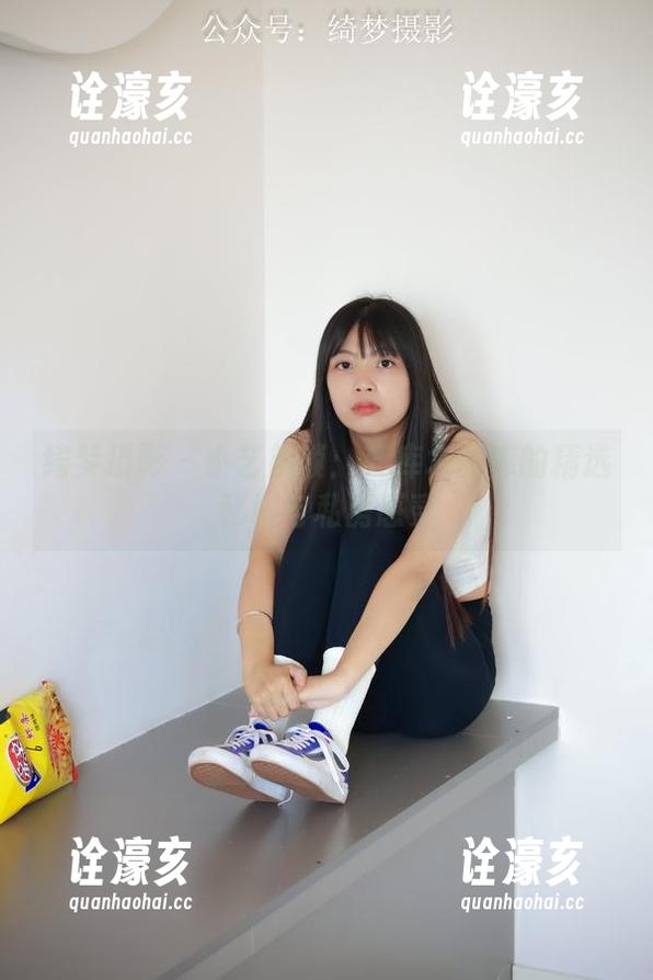 绮梦摄影-小艺 绮梦摄影 - 小艺解锁:死库水图库的精选秘境与私房感受