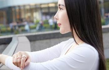 蜜桃社 – 私房里的油亮作品，Suki又带我进入了幻想的漩涡！