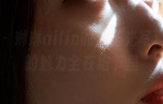 蜜桃社 – 琳琳ailin的无圣光写真，姐姐的魅力全在细节里