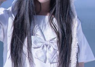 过期米线线喵的内衣合集，让你的壁纸瞬间高档，不试试看看？