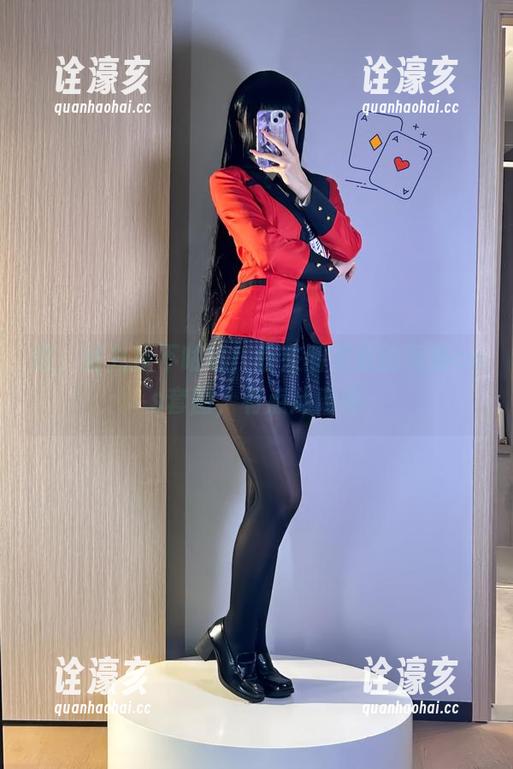 阿九从不咕咕 嘿,阿九从不咕咕!快来看看我的莫娜cos套图,有点迷离哦