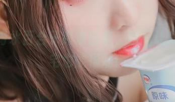 女仆青水百合子高清图集，瞬间让你觉得宅也能很潮！
