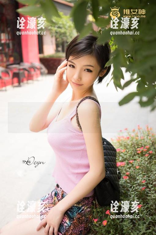 青豆客 - 这才是真正的豹纹魅力，可乐Vicky原图精选看过瘾！
