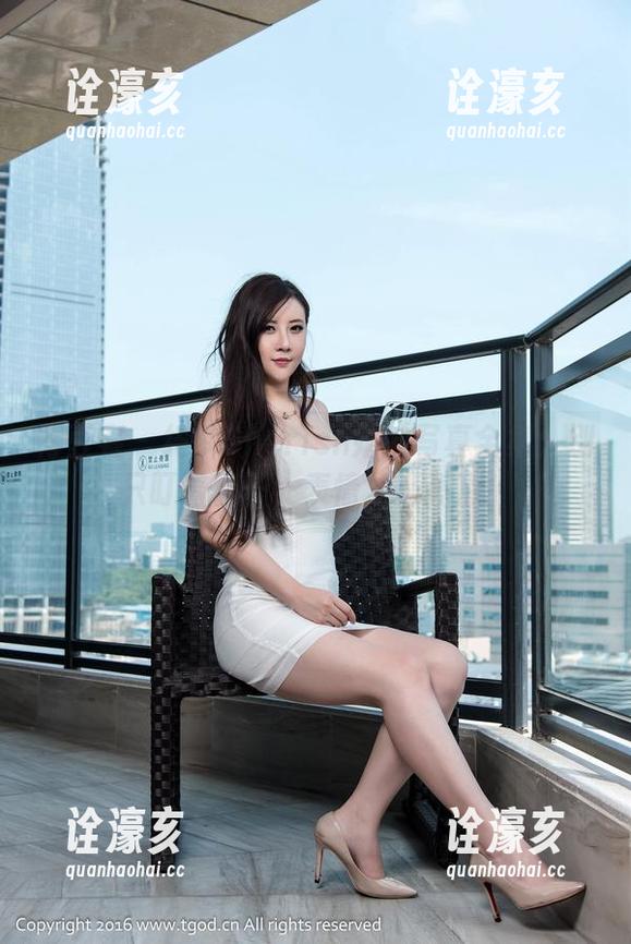青豆客 - 绮梦Cherish婚纱写真全集：别只盯着裙子，表情才是亮点！