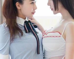 魅妍社 – 探索白沫的高清图册：肉丝，那些甜蜜又暧昧的瞬间